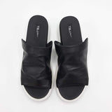 Maui Black slipper